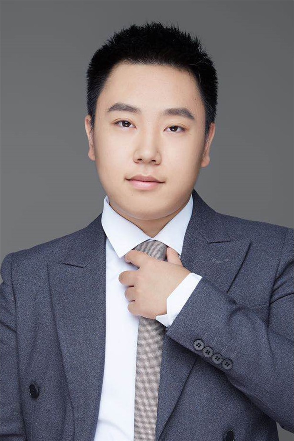 客户经理  石晋川